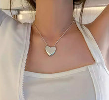 Load image into Gallery viewer, The &quot;Have A Heart&quot; necklace
